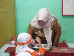 Antusiasme Siswa Sambut Program Makan Bergizi Gratis di Pringsewu