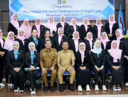 Bupati Pringsewu Kukuhkan Tim Pembina Posyandu dan Dorong Penguatan Layanan Masyarakat