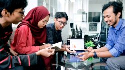 Efisiensi Bisnis Dengan Ai: Cara Teknologi Kecerdasan Buatan Meningkatkan Produktivitas Perusahaan